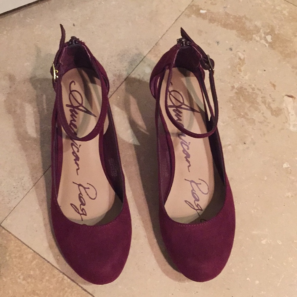 Red Shoes American Rag